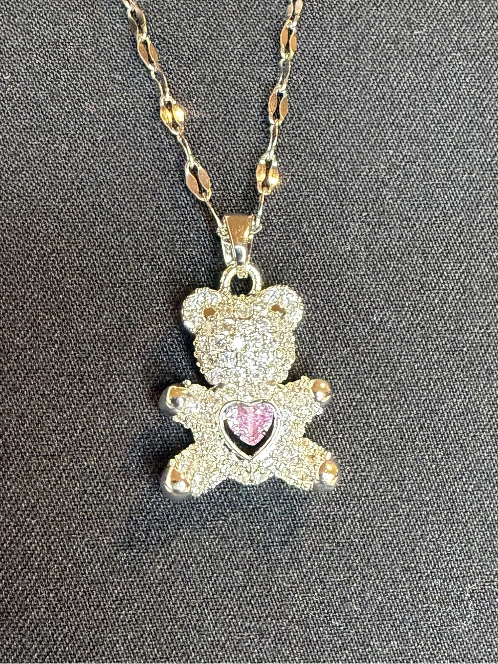 🧸🩷 Sparkling Teddy Bear Pendant Necklace Silver Tone Pink Heart Crystal Cute Gif - Picture 3 of 3